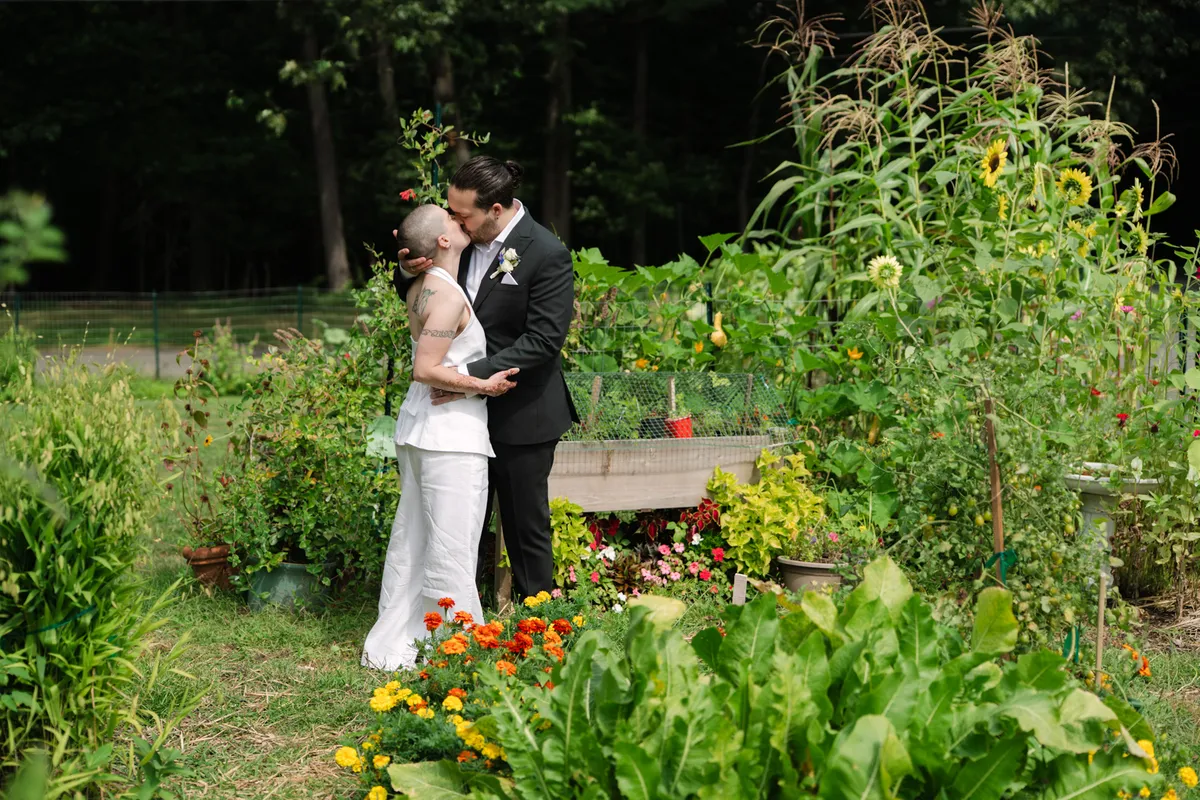 Seanna & Morgan at Sinai Temple, Springfield, MA; wedding photography