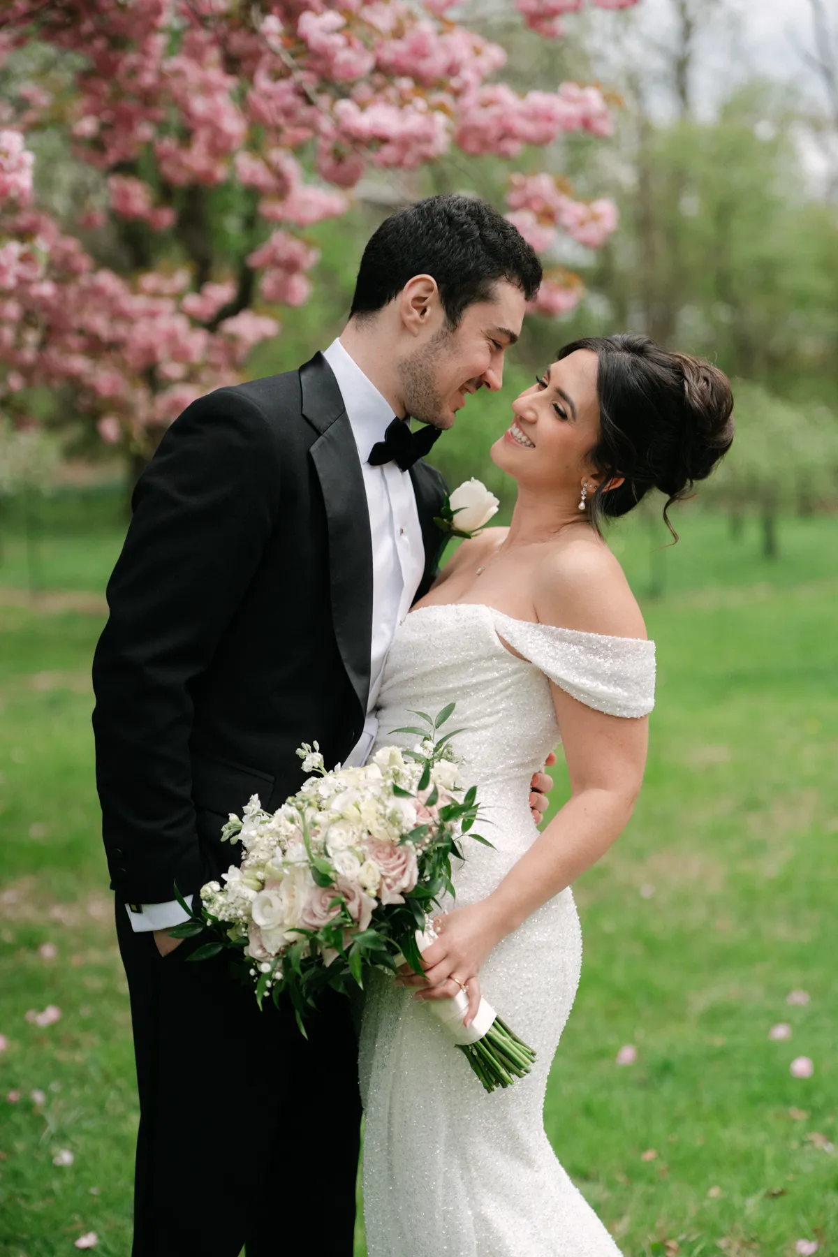 Alex & Adam wedding at Glen Island Harbour Club, New Rochelle, NY