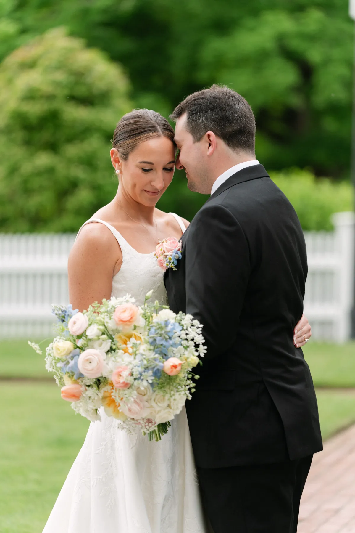 Maddy & Alex wedding at Smith Farm Gardens, East Haddam, CT
